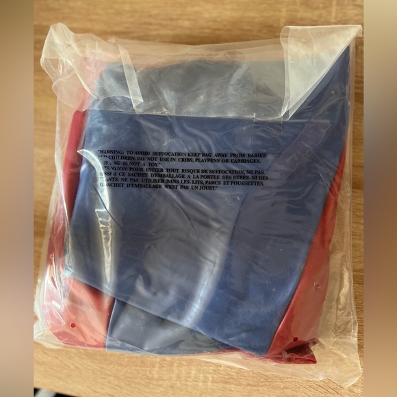 Pottery Barn Kids Beach Ball Sprinkler Reflected Beach Ball 35” High - Picture 7 of 7